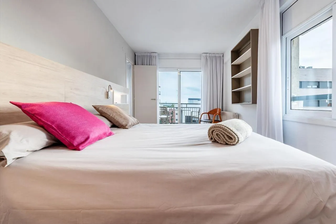 Apartamentos Astoria Tarragona 0*,  España