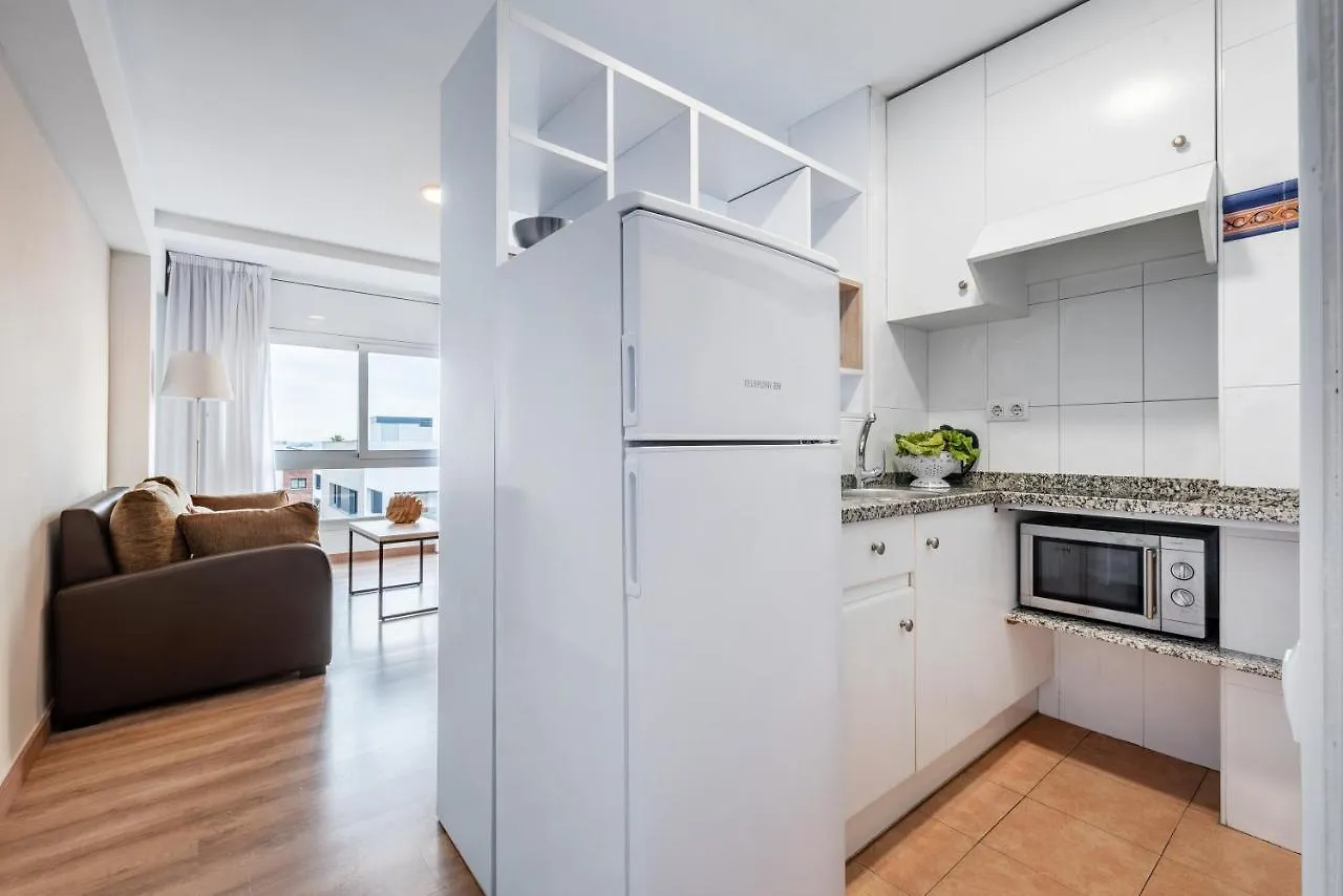 דירה טראגונה Apartamentos Astoria