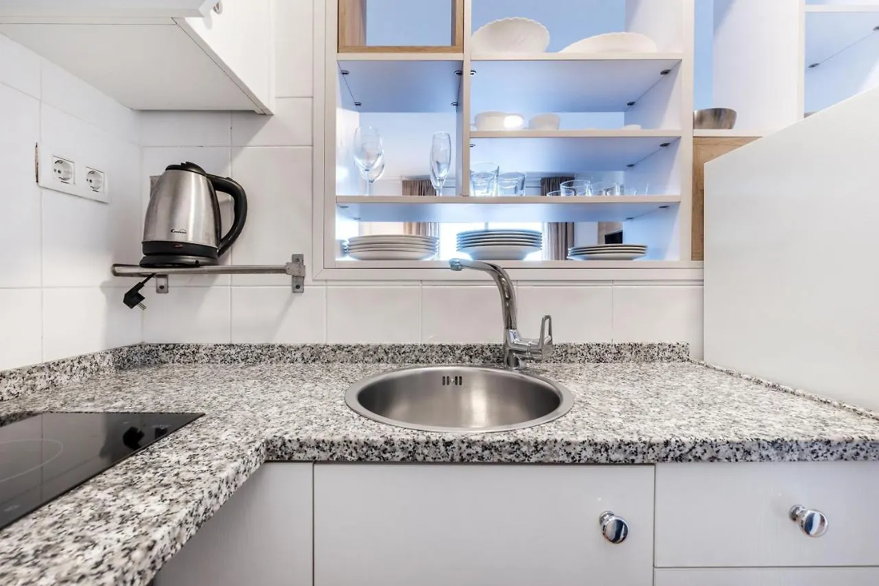 Apartamentos Astoria Tarragona 0*,  España